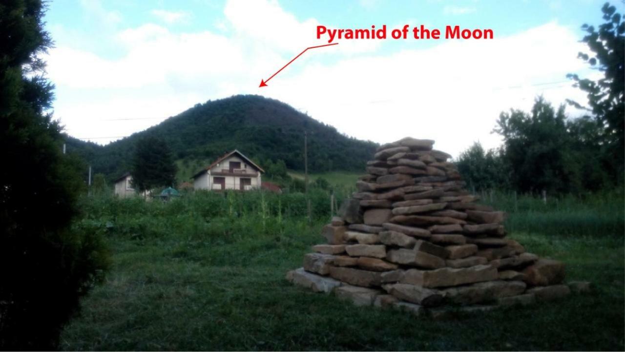 Piramida Mjeseca Villa Visoko Exterior foto